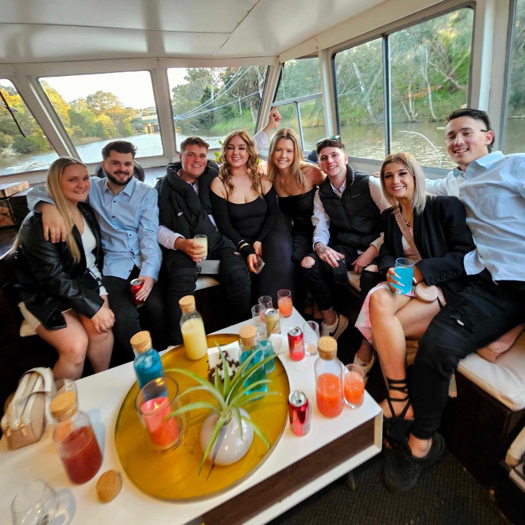 Yarra River Cruises bottomless cocktail