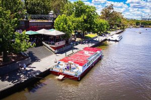 bianca boat for private cruise