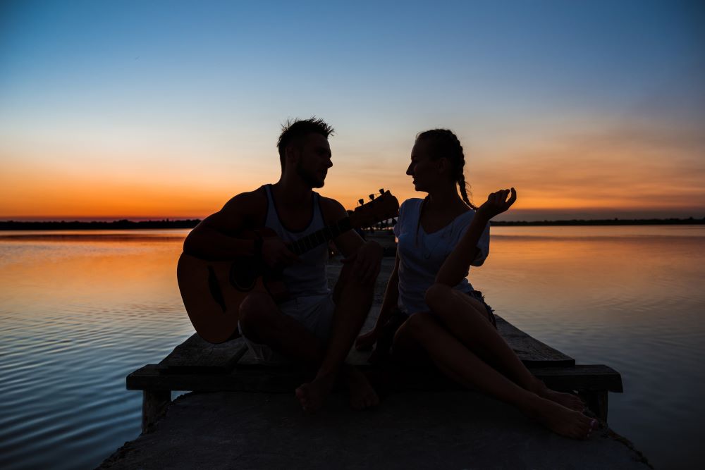 romantic date by the river