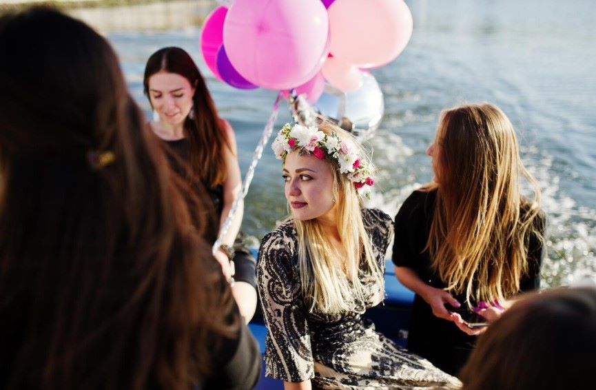 19 Unforgettable Girls Day Out Ideas in Melbourne for Every Type of Crew