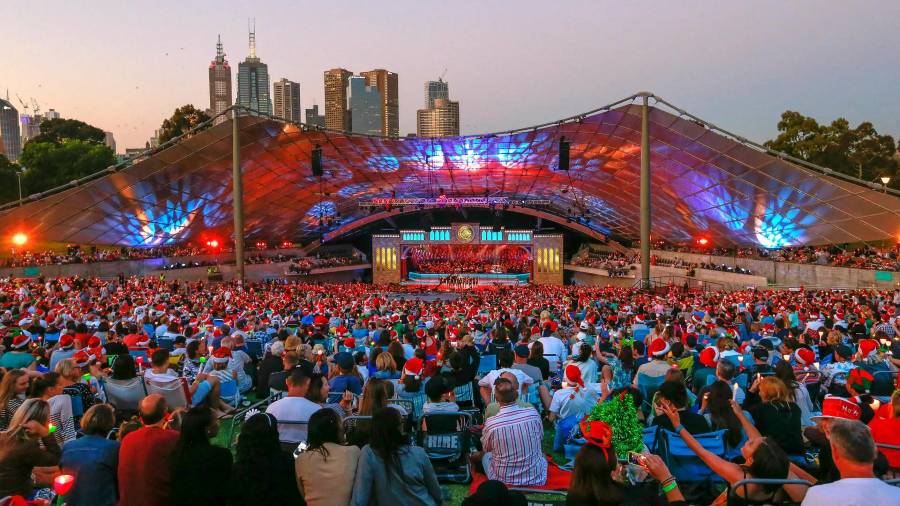 Carols-by-Candlelight-at-Sidney-Myer-Music-Bowl